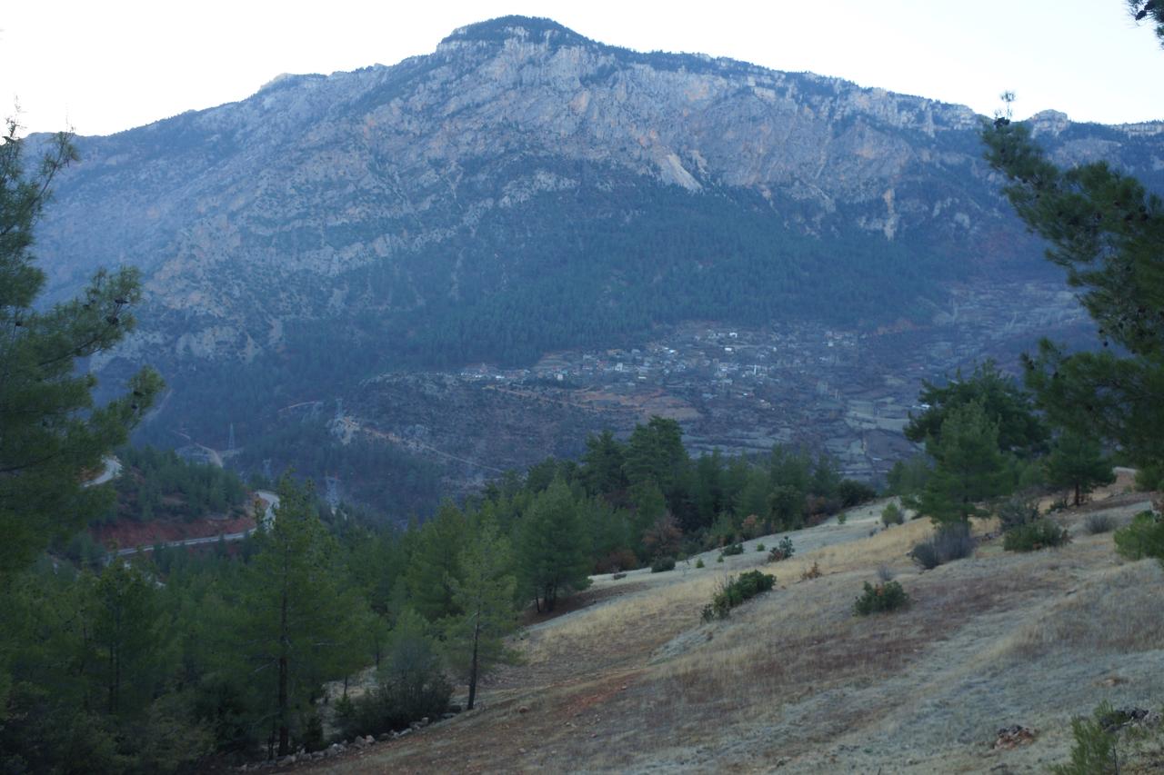 An aerial view of Daran village, located in the Sariveliler district of Karaman, Türkiye, Dec. 23, 2025. (IHA Photo)