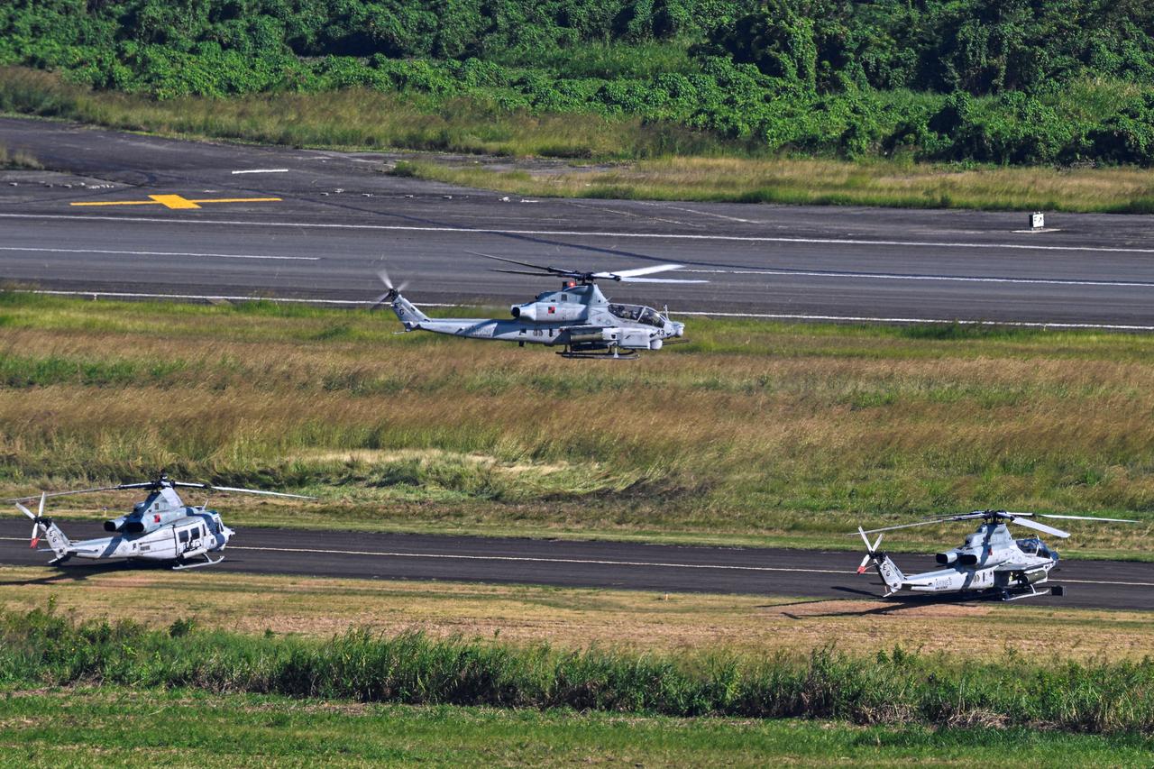 A US Marine Corps AH-1Z Viper attack helicopter takes off from José Aponte de la Torre, Airport, formerly Roosevelt Roads Naval Station, on December 15, 2025 in Ceiba, Puerto Rico. (AFP Photo)