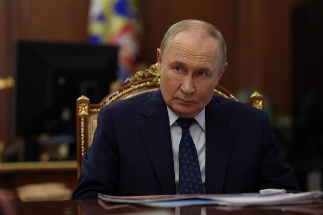 Kremlin analyzes US-backed Ukraine peace plan as territorial disputes stall progress