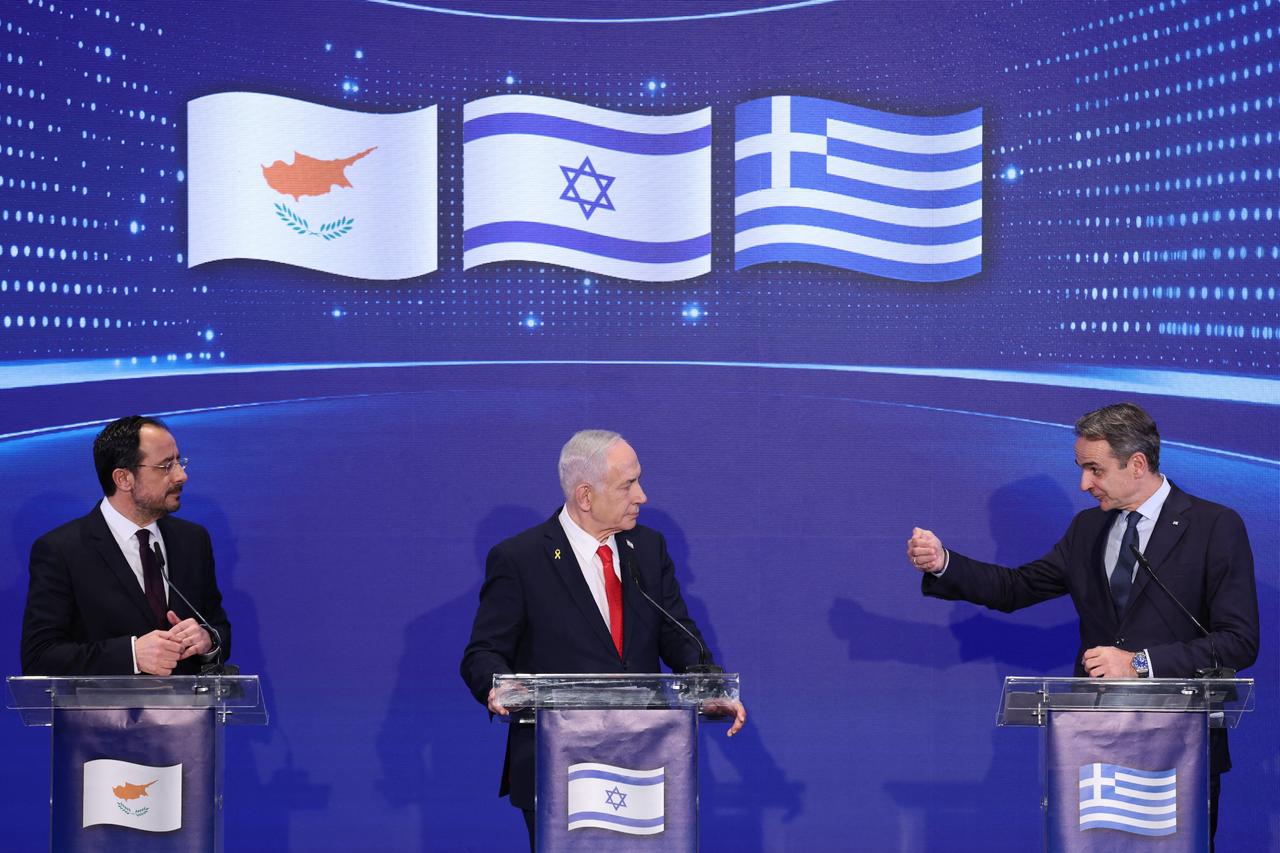 Athens, Greek Cypriots serve Netanyahu’s interests, says Greek journalist
