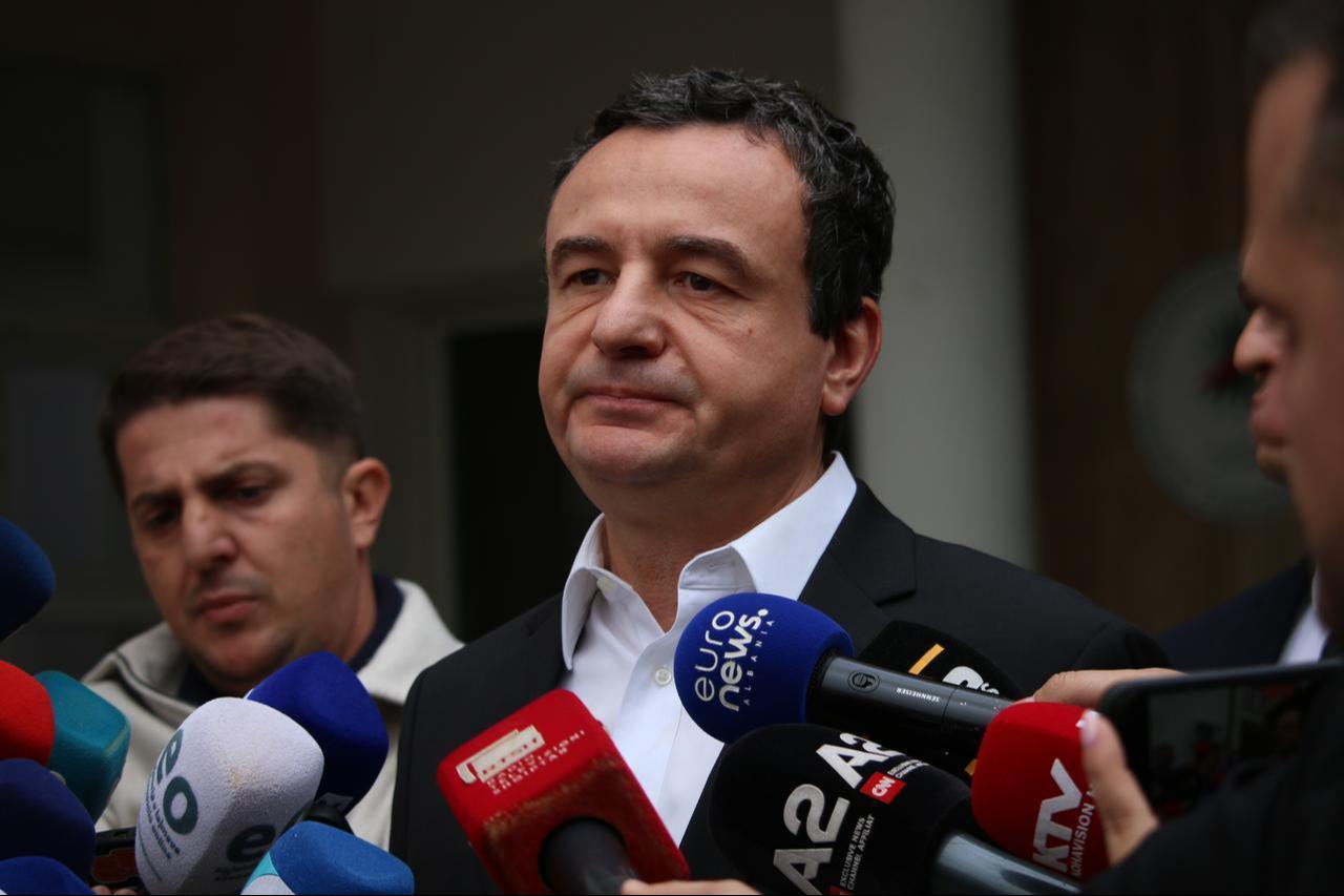 Kosovo Prime Minister Albin Kurti speaks to press after casting his vote at a polling station to elect mayors and municipal assembly members in Pristina, Kosovo on Oct. 12, 2025.(AA Photo)