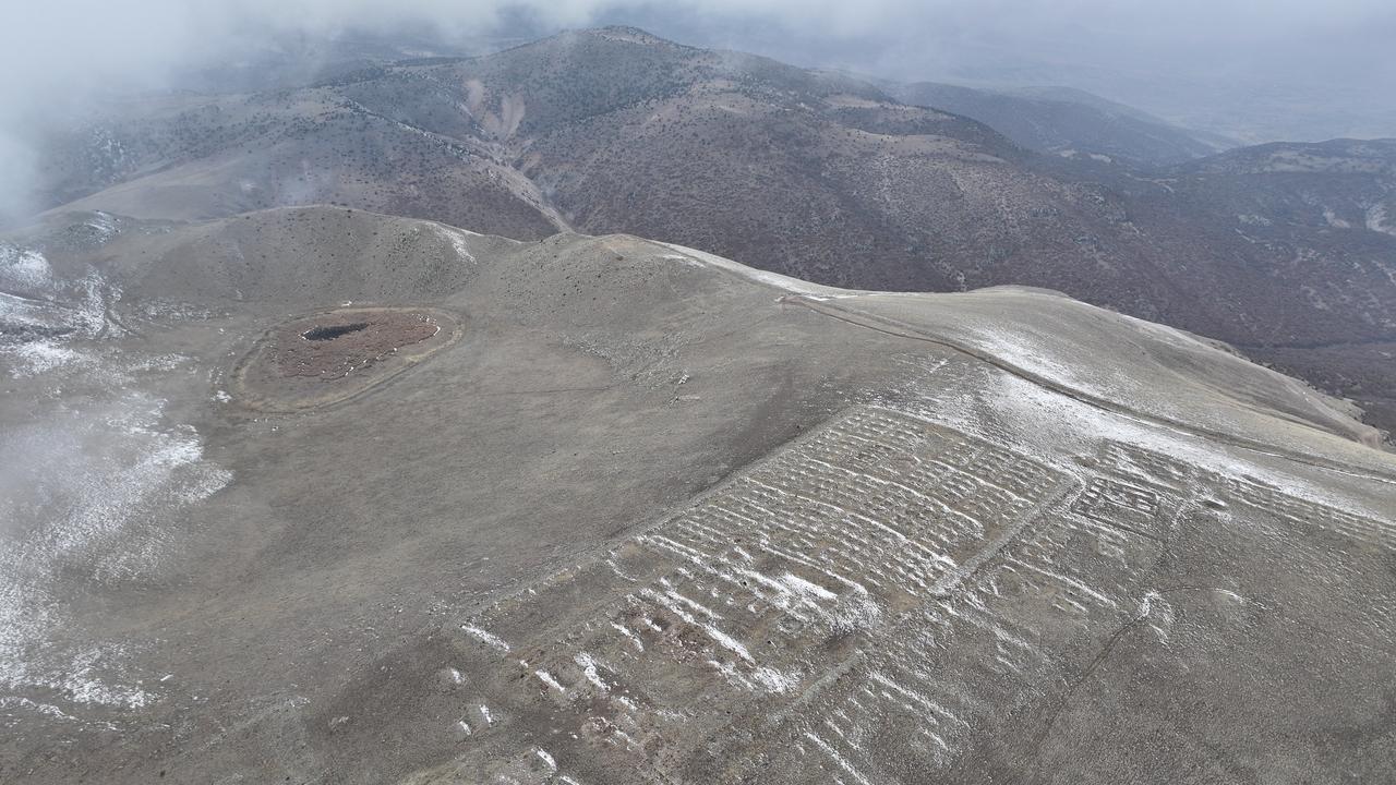 An aerial view of a Late Hittite city located on the summit of Gollu Dag in Nigde, central Türkiye, Dec. 28, 2025. (AA Photo)