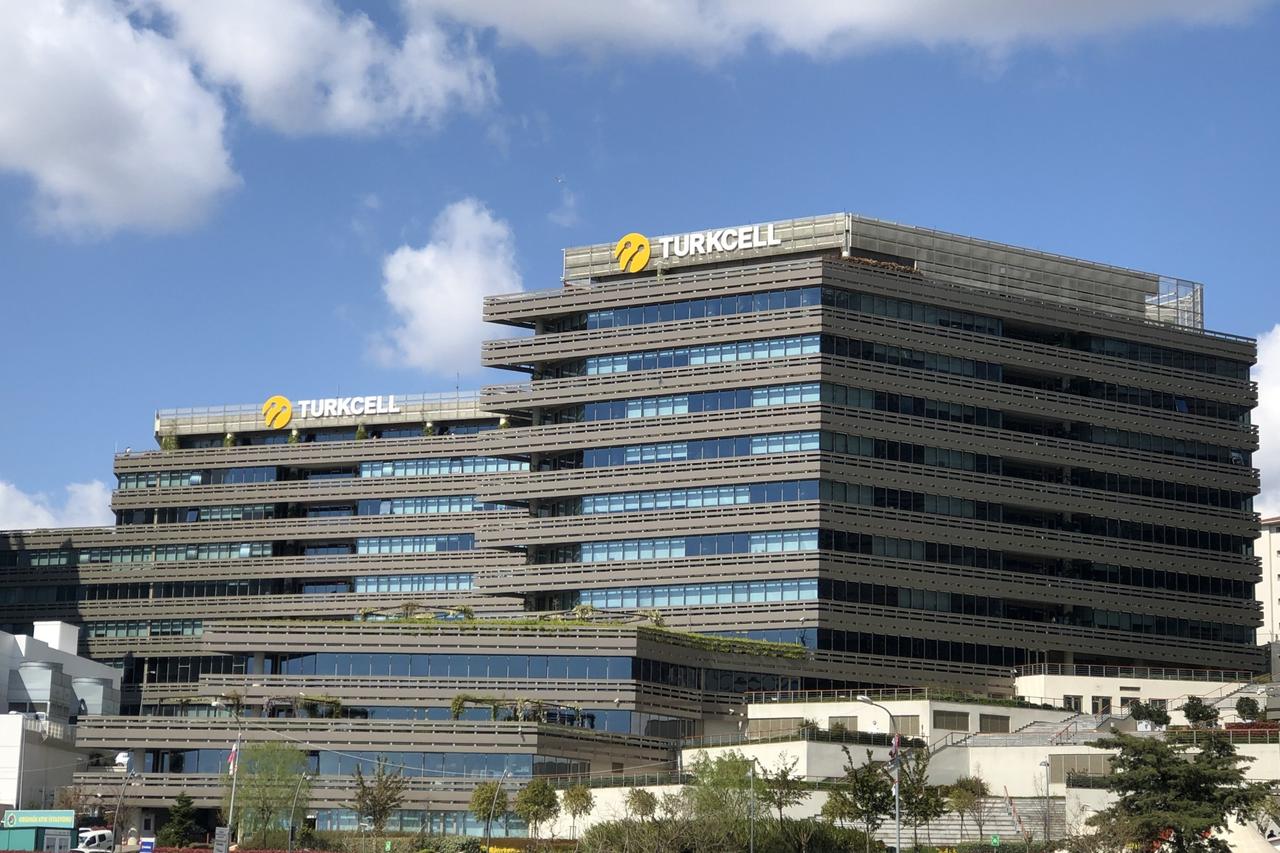 Turkcell’s investment in Türkiye tops $31B, sets sights on high-growth cloud, 5G expansion
