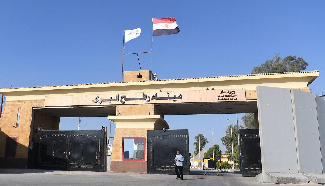 The flag of Egypt sways in the wind on the Egyptian side of the Rafah Border Crossing with the Gaza Strip on September 9, 2024. (AFP)