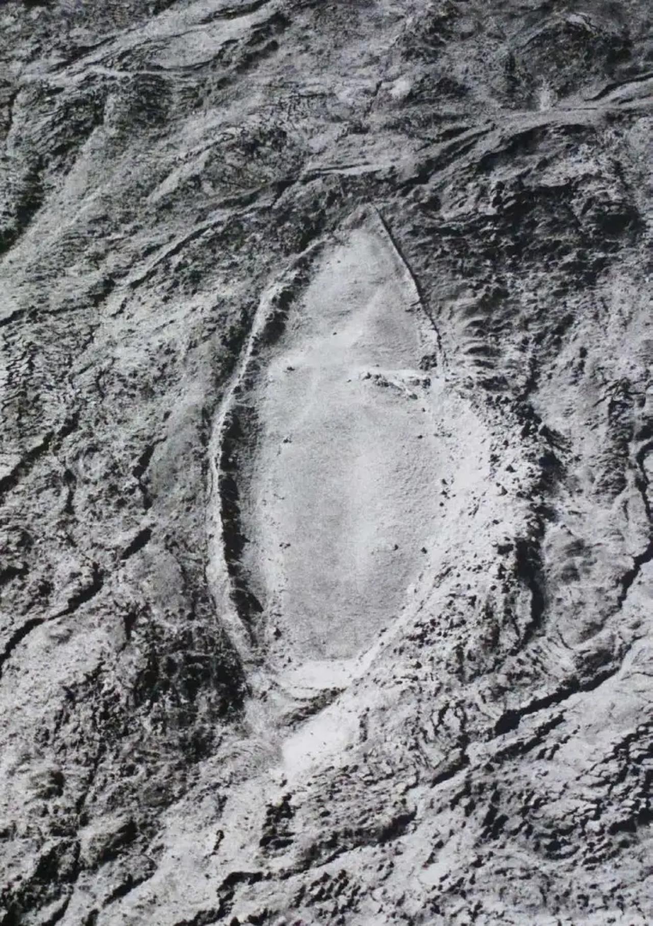 A 1961 photograph by Ara Guler capturing the Durupinar formation, long associated with claims about the possible resting place of Noah’s Ark. (Photo by Ara Guler)