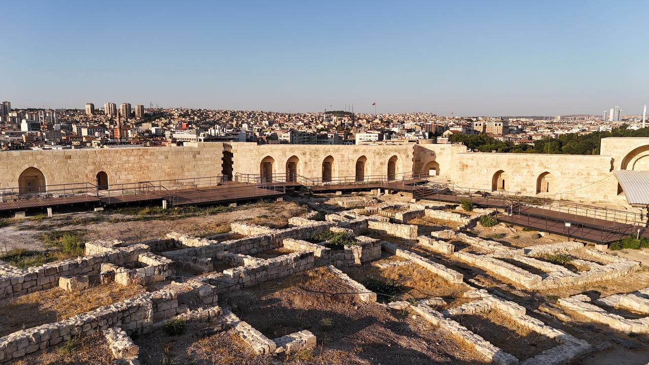 A general view showing the restored fortification walls of Gaziantep Castle and the archaeological remains inside the citadel, Dec. 3, 2025. (AA Photo)