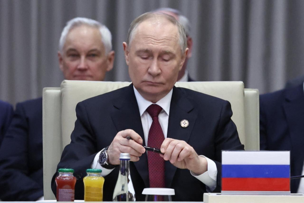 Ukraine's NATO membership emerges as key obstacle in Moscow peace talks