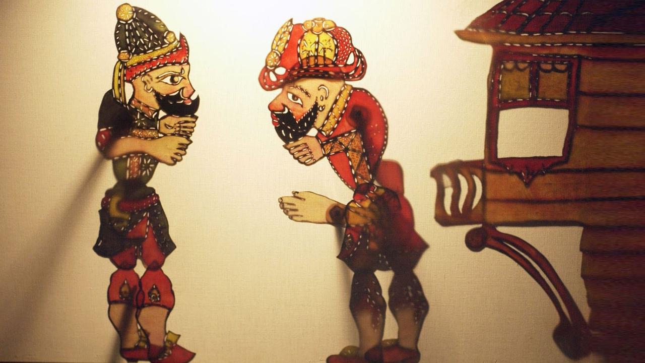 Traditional Karagöz and Hacivat shadow puppets, icons of Turkey’s national shadow theatre.
Source: TravelAtelier.com