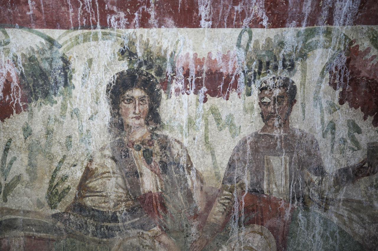 A view of the frescoed chamber tomb at Hisardere Necropolis in Iznik, Bursa, Türkiye, Dec. 31, 2025. (AA Photo)