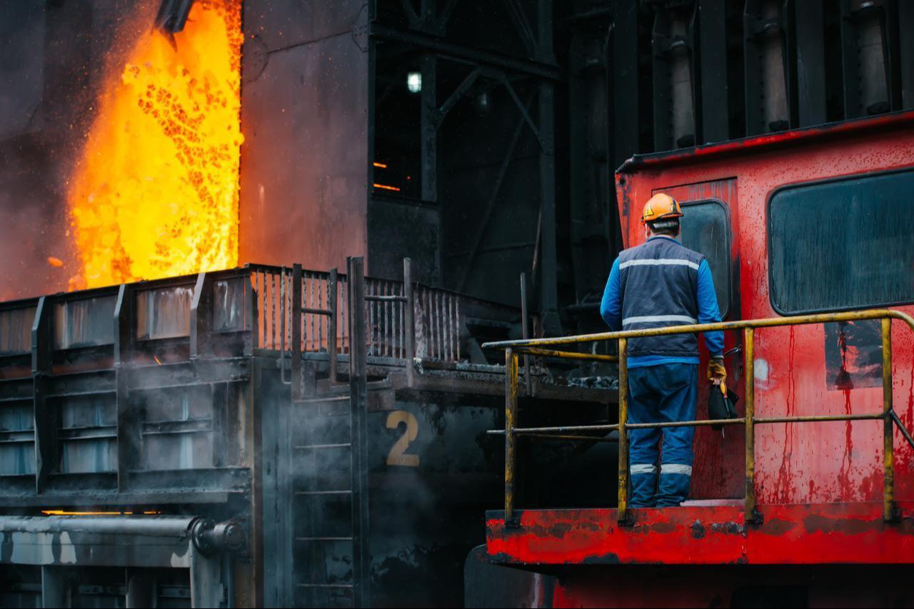 A worker oversees molten steel during production at a plant in Karabuk, Türkiye. (Adobe Stock Photo)