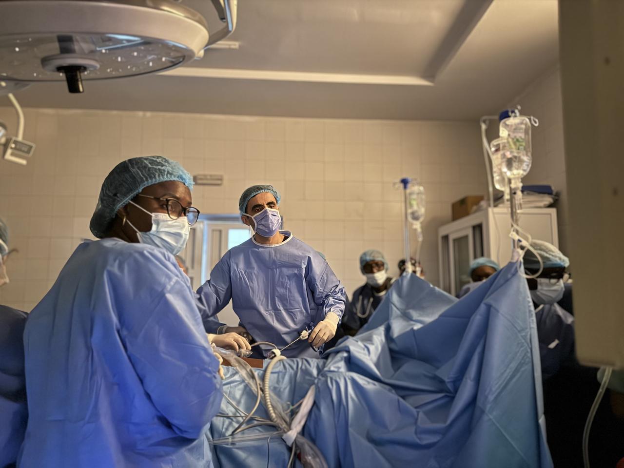 Turkish surgeons and Senegalese medical staff work together during a laparoscopic kidney transplant procedure at Ouakam Military Hospital in Dakar, Senegal, Dec. 30, 2025. (AA Photo)