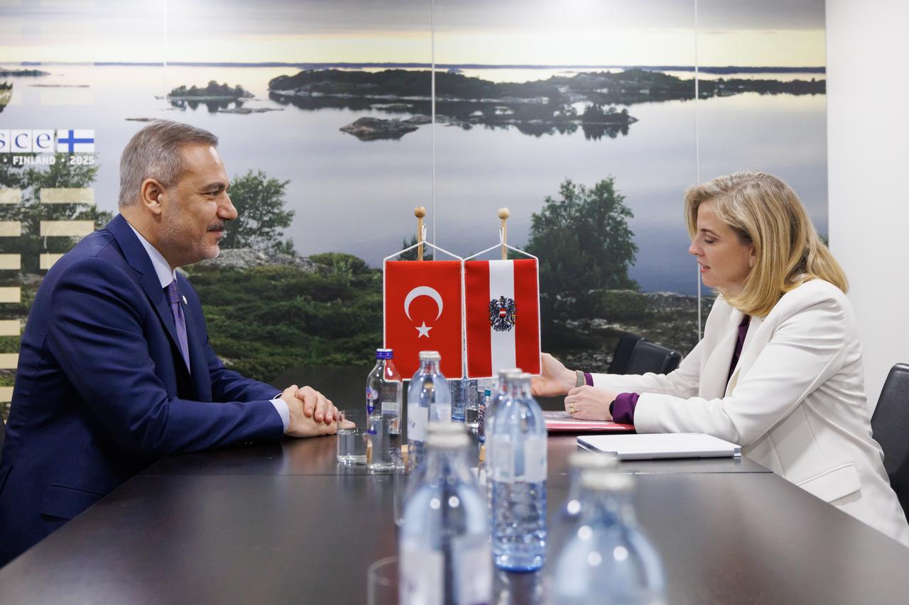 Turkish Foreign Minister Hakan Fidan (L) meets with Austrian Foreign Minister Beate Meinl-Reisinger (R), following of the 32nd Ministerial Council Meeting of the Organization for Security and Cooperation in Europe (OSCE) in Vienna, Austria, December 04, 2025.  (AA Photo)