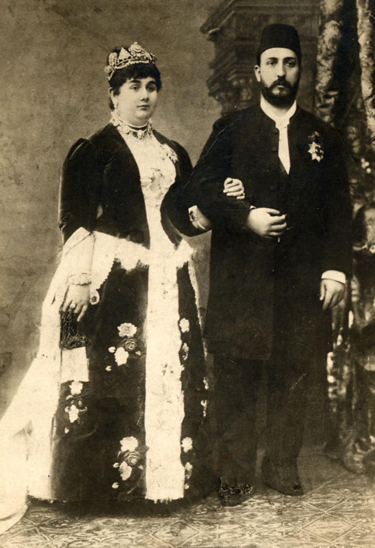 Princess Emina Ilhamy with her husband Prince Tewfik in an early family photograph. (Photo via Wikimedia)