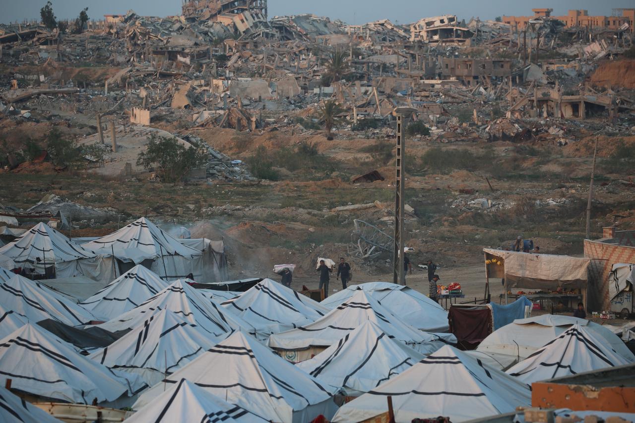 A view of the tent city, where displaced Palestinians live and struggle maintaining their lives amid widespread destruction caused by Israeli attacks in the Al Mughraqa area of Gaza City, Gaza on Dec. 4, 2025. (AA Photo)