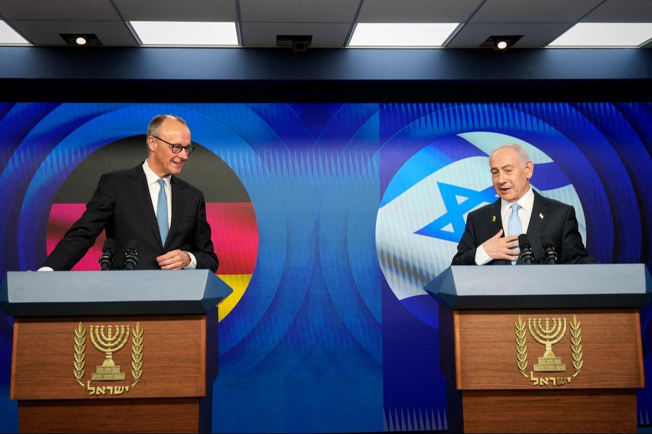 Israeli Prime Minister Benjamin Netanyahu (R) and German Chancellor Friedrich Merz speak to the media during a joint press conference in Jerusalem, Dec. 7, 2025. (AFP Photo)