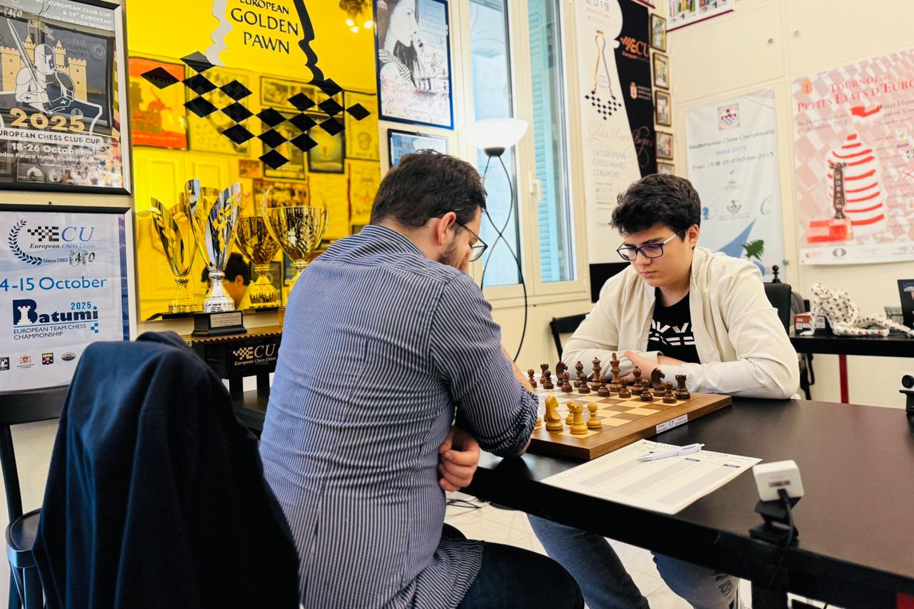 Grandmaster Yagiz Kaan Erdogmus beats former World Blitz Champion Vachier-Lagrave in Monaco