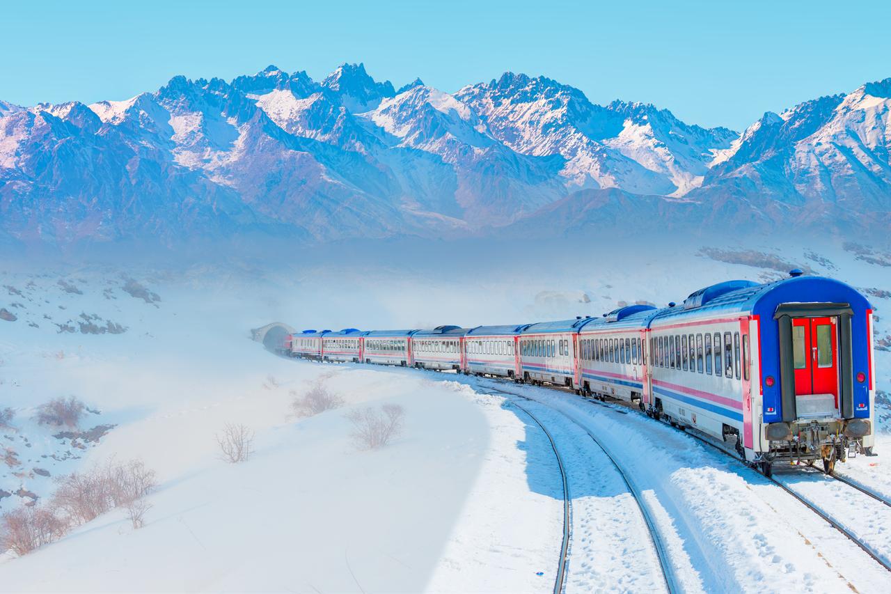 Turkish State Railways secures €350M AIIB loan to advance rail network, cut emissions