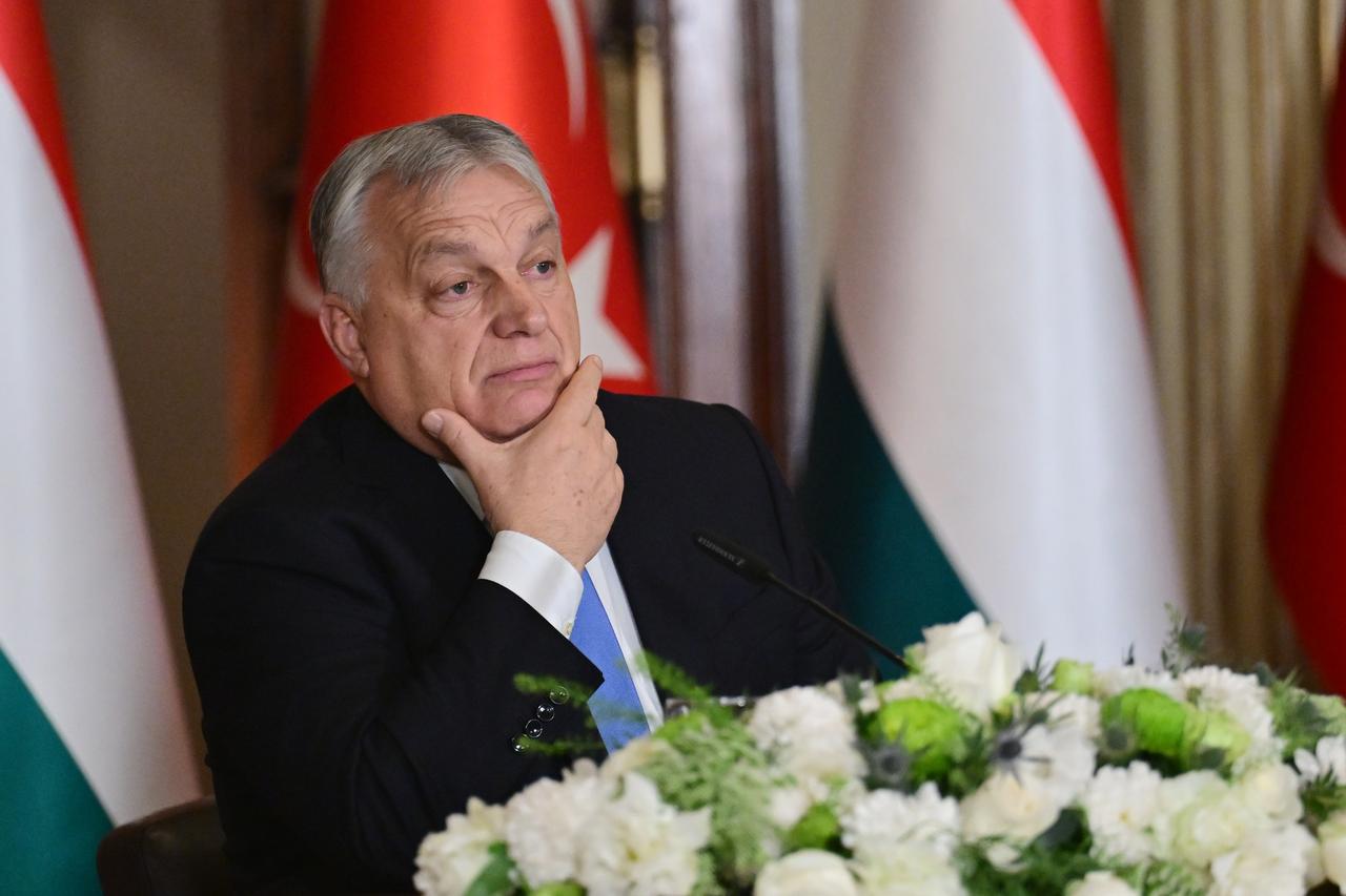 Türkiye guarantees Russian gas transit route to Hungary: Orban