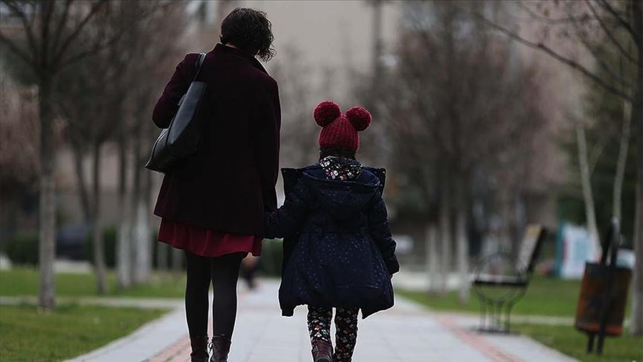 File photo shows a mother walking beside her daughter in Türkiye, accessed on Dec. 9, 2025. (AA Photo)