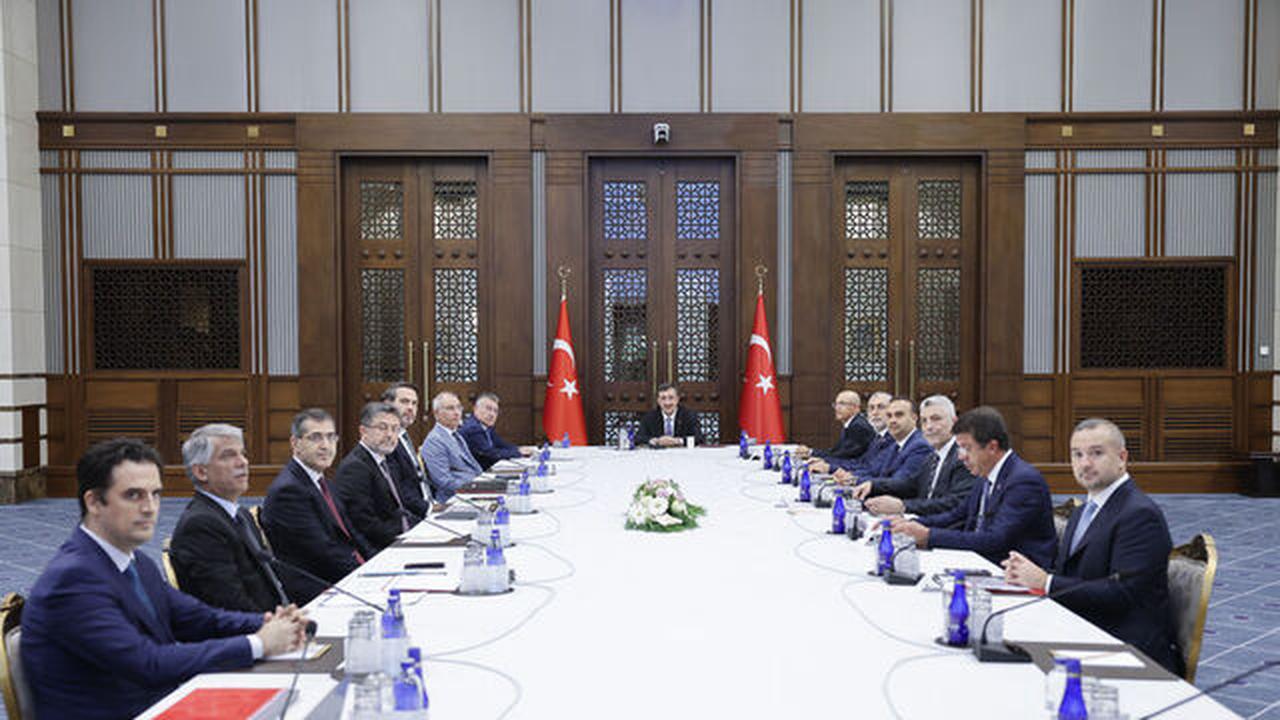 Vice President Cevdet Yilmaz chairs the Economic Coordination Board (EKK) meeting at the Presidential Complex in Ankara, Türkiye, accessed on May 11, 2025. (AA Photo)