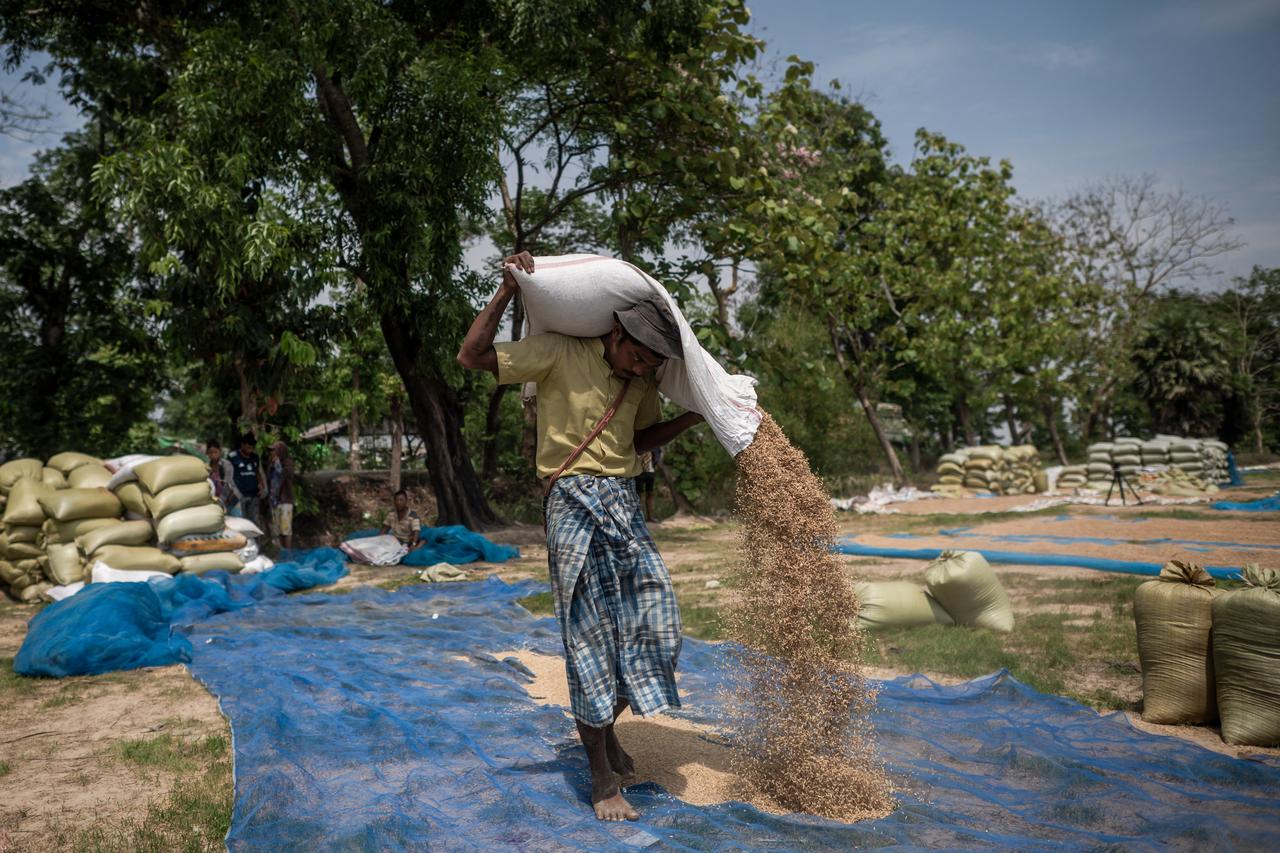 Türkiye says it has sent relief supplies to those affected by the 7.7-magnitude earthquake in Myanmar, May 11, 2025. (AA Photo)