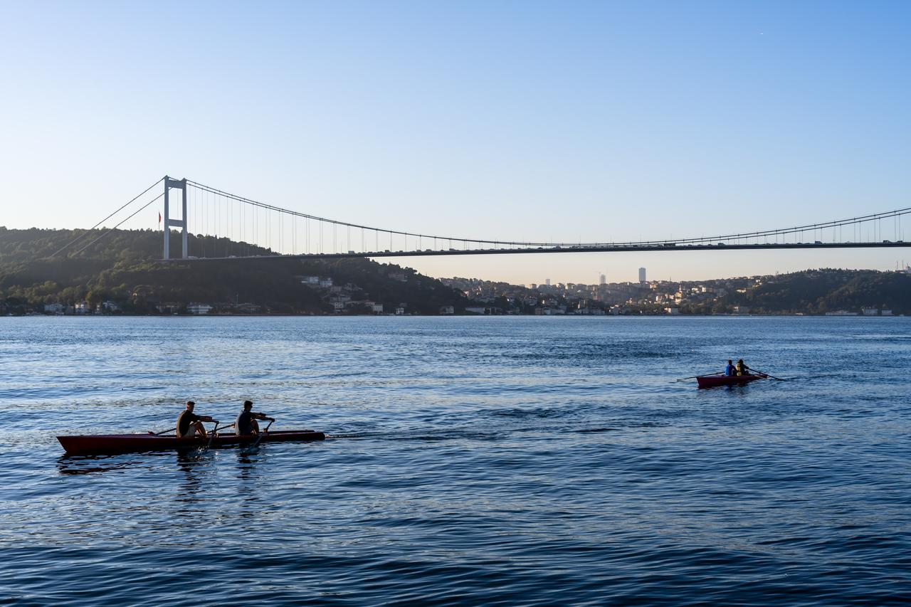 Kayaking and canoeing in Istanbul: A unique water adventure