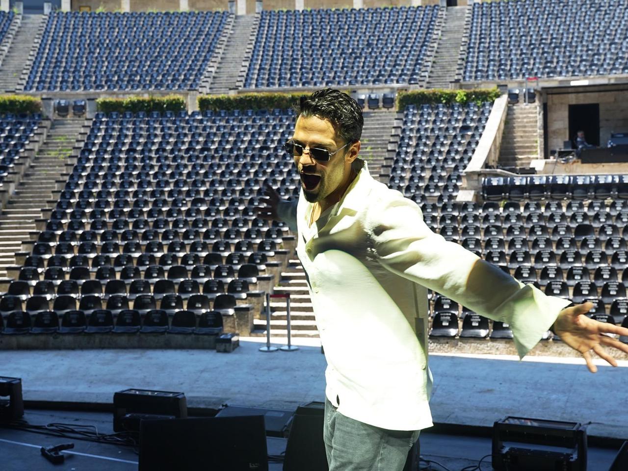 Konstantinos Argiros, one of Greeces most popular artists, at the Harbiye Cemil Topuzlu Open-Air Theatre in Istanbul, Türkiye, May 12, 2025. (Photo via PGM)