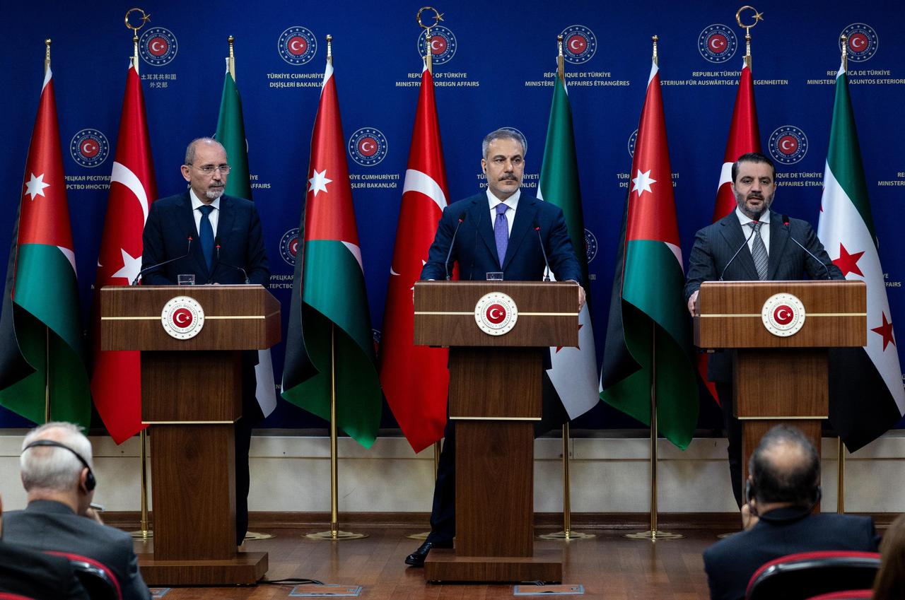 ANKARA, TURKIYE - MAY 12: (----EDITORIAL USE ONLY MANDATORY CREDIT - TURKISH FOREIGN MINISTRY / HANDOUT - NO MARKETING NO ADVERTISING CAMPAIGNS - DISTRIBUTED AS A SERVICE TO CLIENTS----)Turkish Foreign Minister Hakan Fidan, Syrian Foreign Minister Assad Hassan Shaybani (not seen) and Jordanian Foreign Minister Ayman al-Safadi (not seen) hold a joint news conference within the Turkiye-Jordan-Syria Foreign Ministers Meeting in Ankara, Turkiye on May 12, 2025. ( Turkish Foreign Ministry - Anadolu Agency )