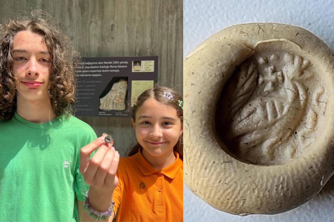 Children who discovered the ring seal (L), and its experimental impression on clay at the Troy Museum (R), in Canakkale, Türkiye, May 14, 2025.(AA Photo)