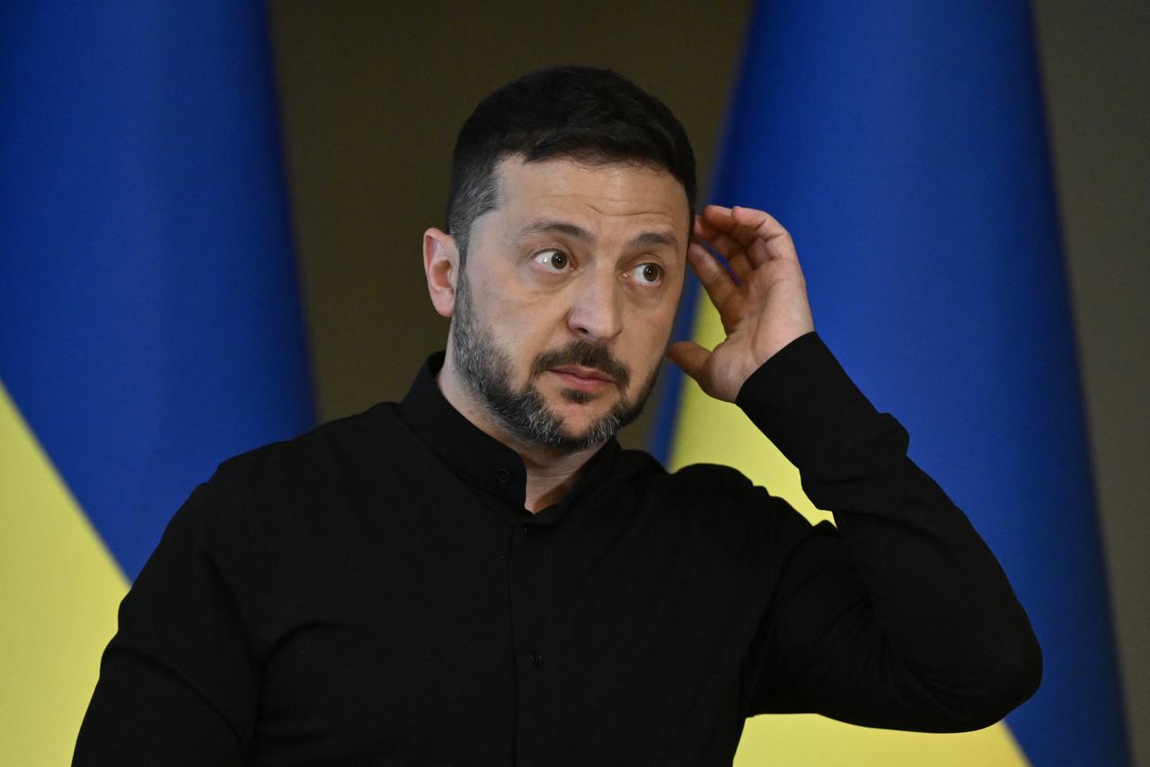 Ukraines President Volodymyr Zelenskyy holds a press conference in Kyiv on May 13, 2025. (AFP Photo)