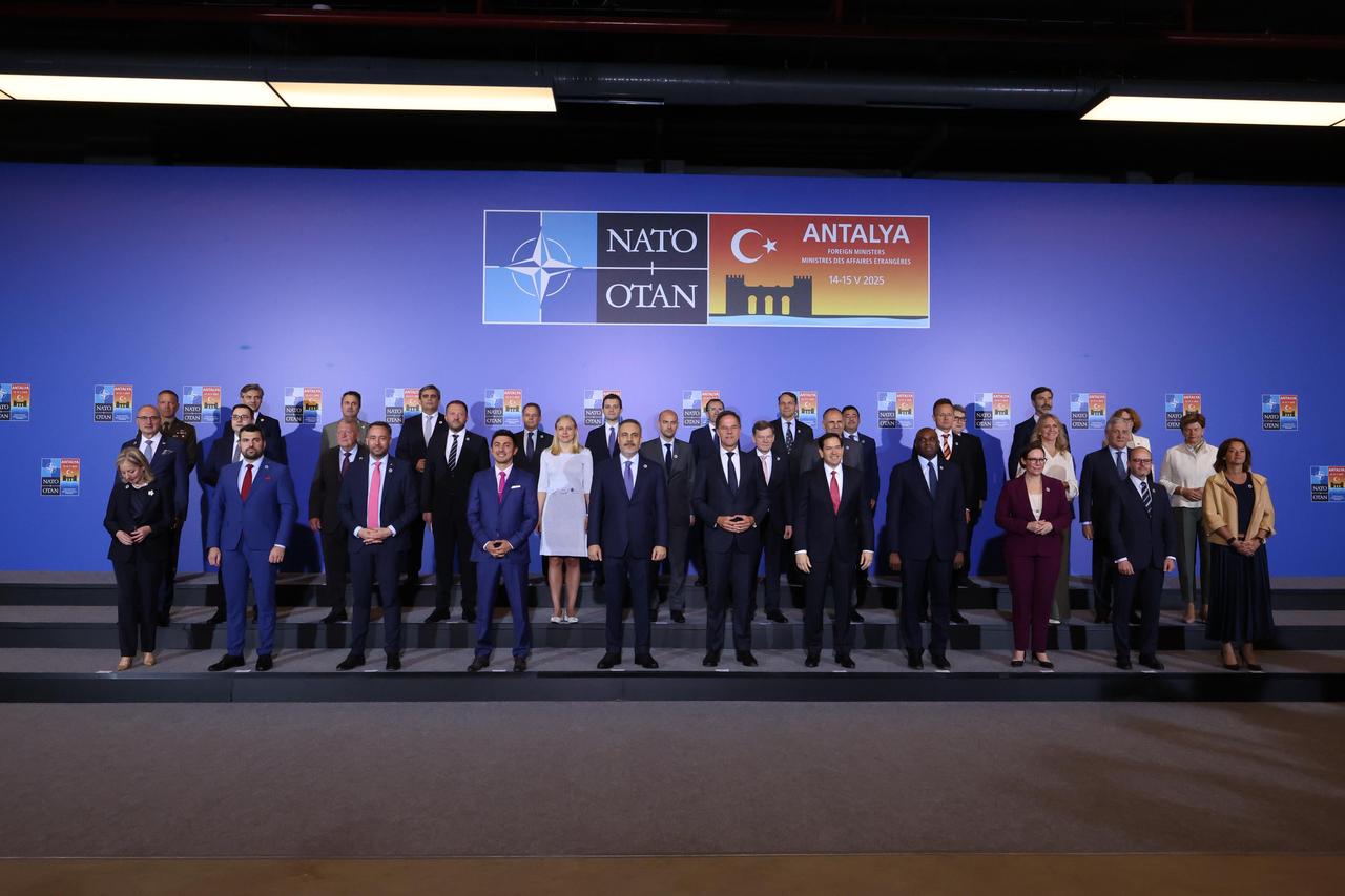 Participants gather fopr a family photo prior to the NATO Foreign Ministers Informal Meeting held at the NEST Congress Center in Belek, Antalya, Turkiye on May 15, 2025. (AA Photo)