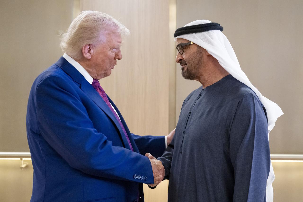 U.S. President Donald Trump (L) meets with UAE President Mohamed bin Zayed Al Nahyan (R) during an official visit to Abu Dhabi, United Arab Emirates, as part of the third leg of his Middle East tour, on May 15, 2025. (AA  Photo)