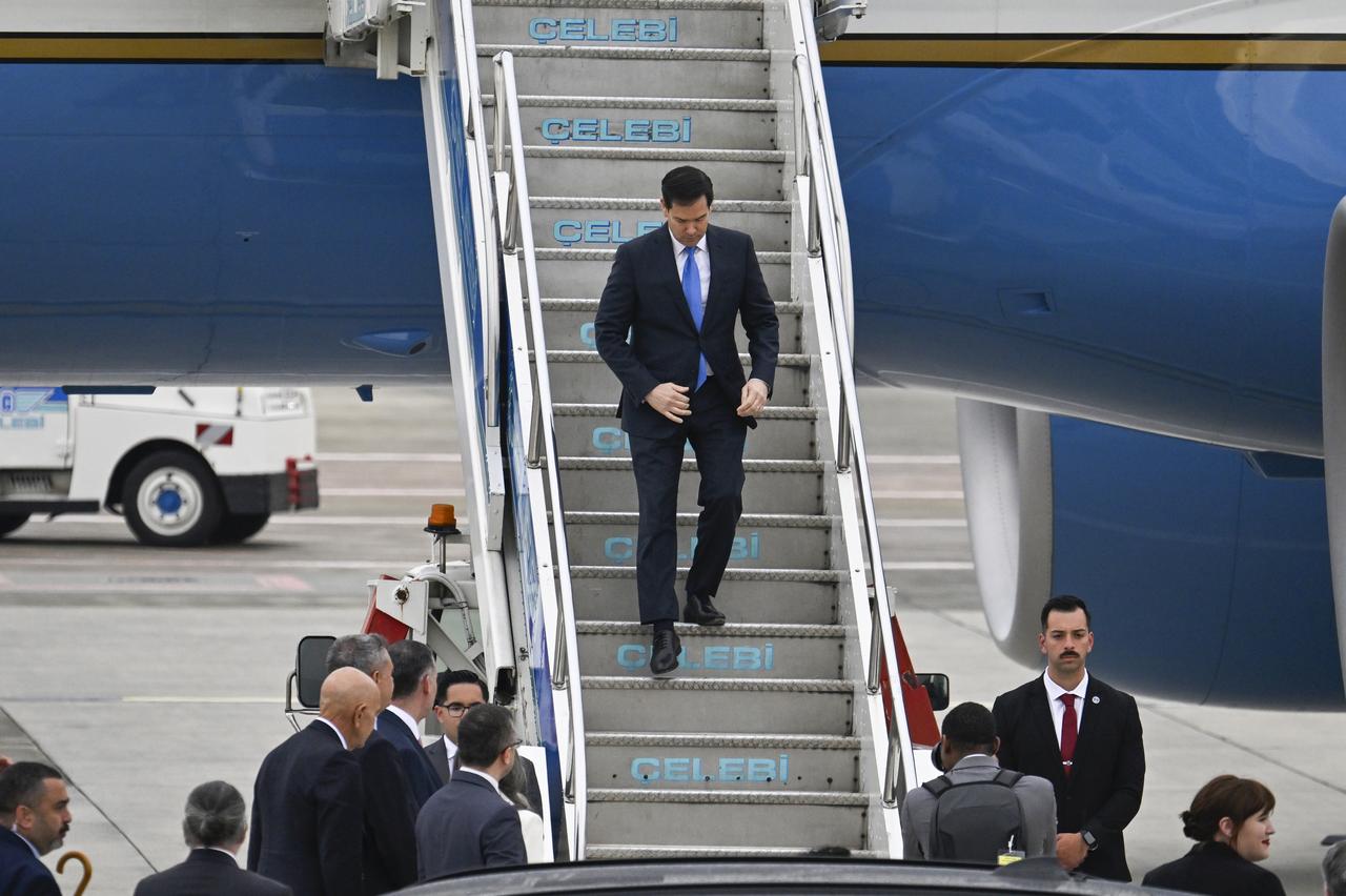 ISTANBUL, TURKIYE - MAY 16: US Secretary of State Marco Rubio arrives in Istanbul Airport in Istanbul, Turkiye on May 16, 2025. ( Muhammed Enes Y?ld?r?m - Anadolu Agency )