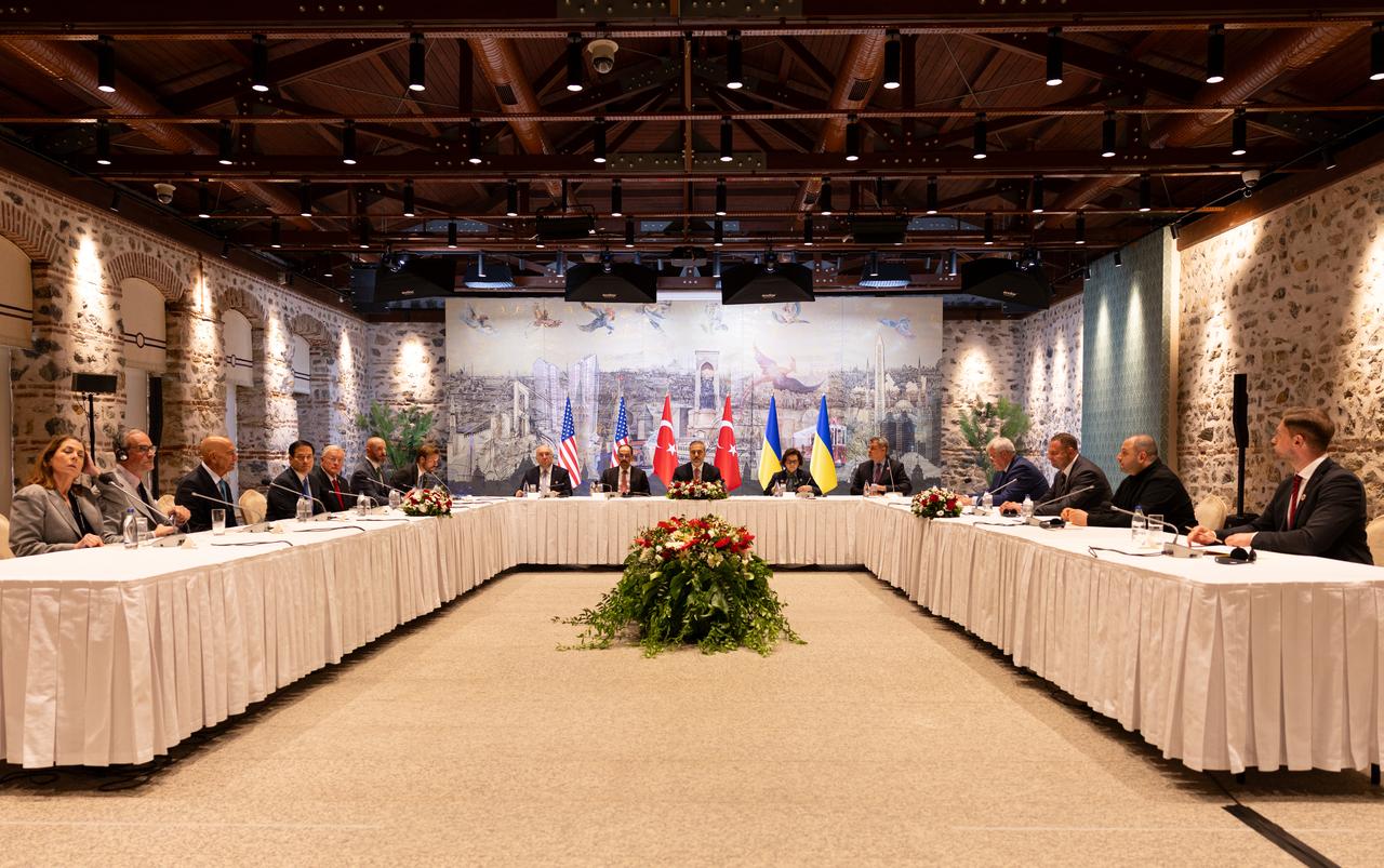 China welcomes resumption of Russia-Ukraine direct peace talks
