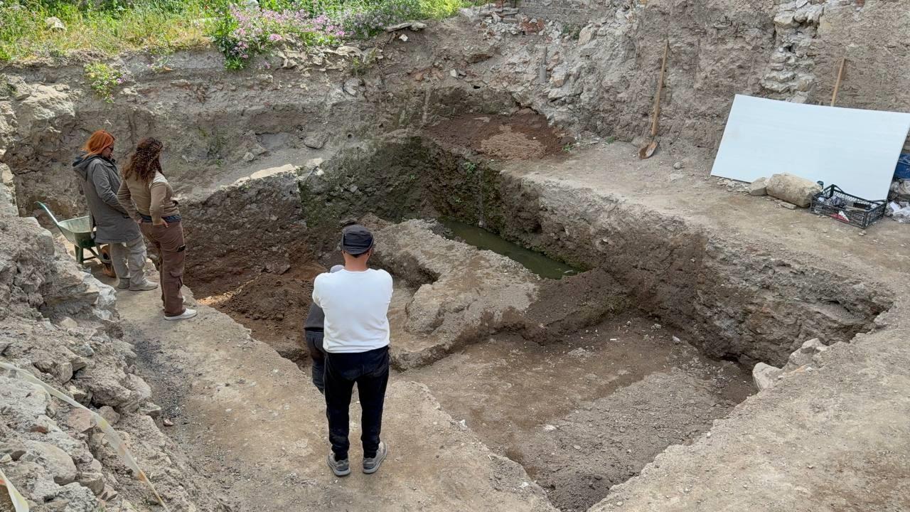 A mosaic floor featuring detailed depictions of a galley and a deer was uncovered during excavation work in Iznik, Bursa, Türkiye, May 17, 2025. (IHA Photo)