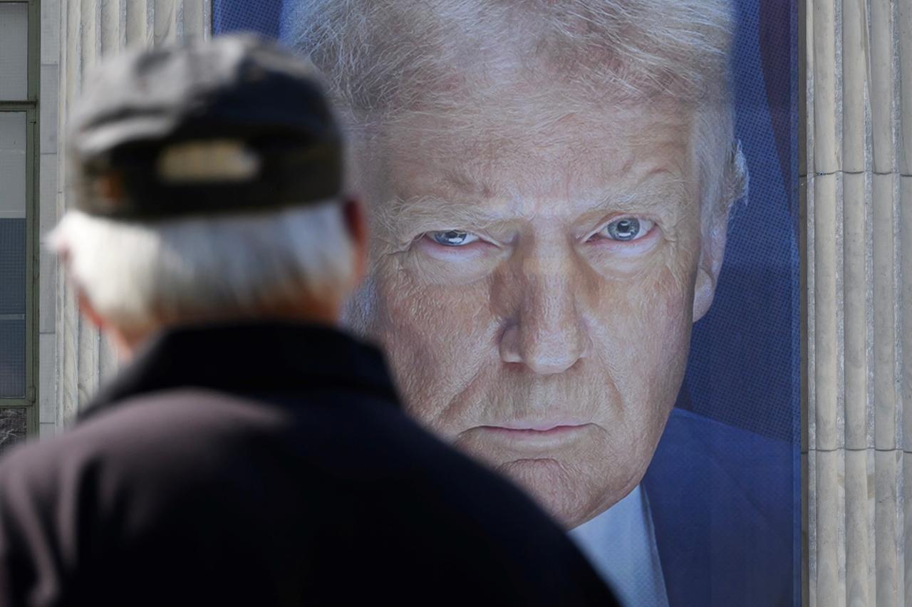Trump calls for investigation into Harris campaign celebrity endorsements - Türkiye Today