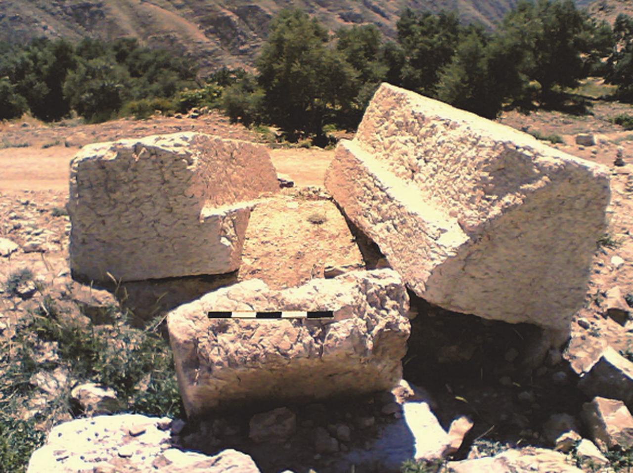The stones of the main entrance frame of the church. (Photo via M. R. Al-Rawahneh)