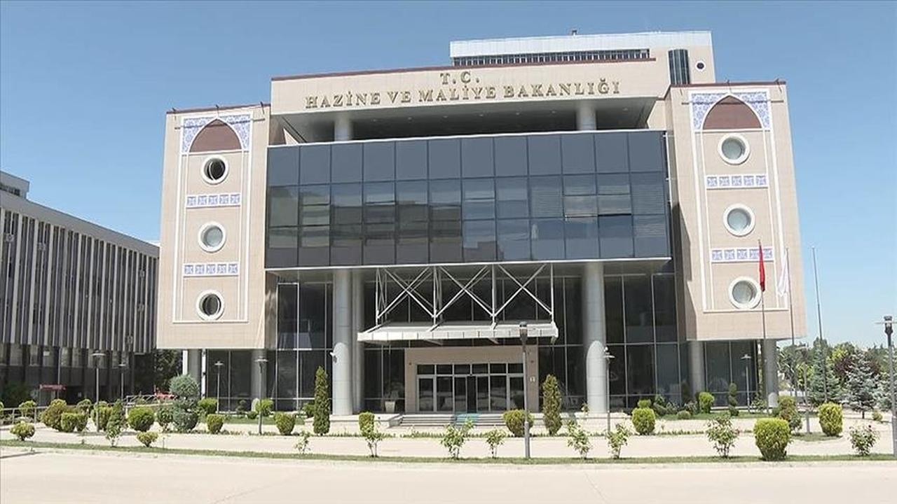 The front entrance of Türkiye's Treasury and Finance Ministry's headquarters in Ankara, Türkiye, accessed on May 22, 2025. (AA Photo)