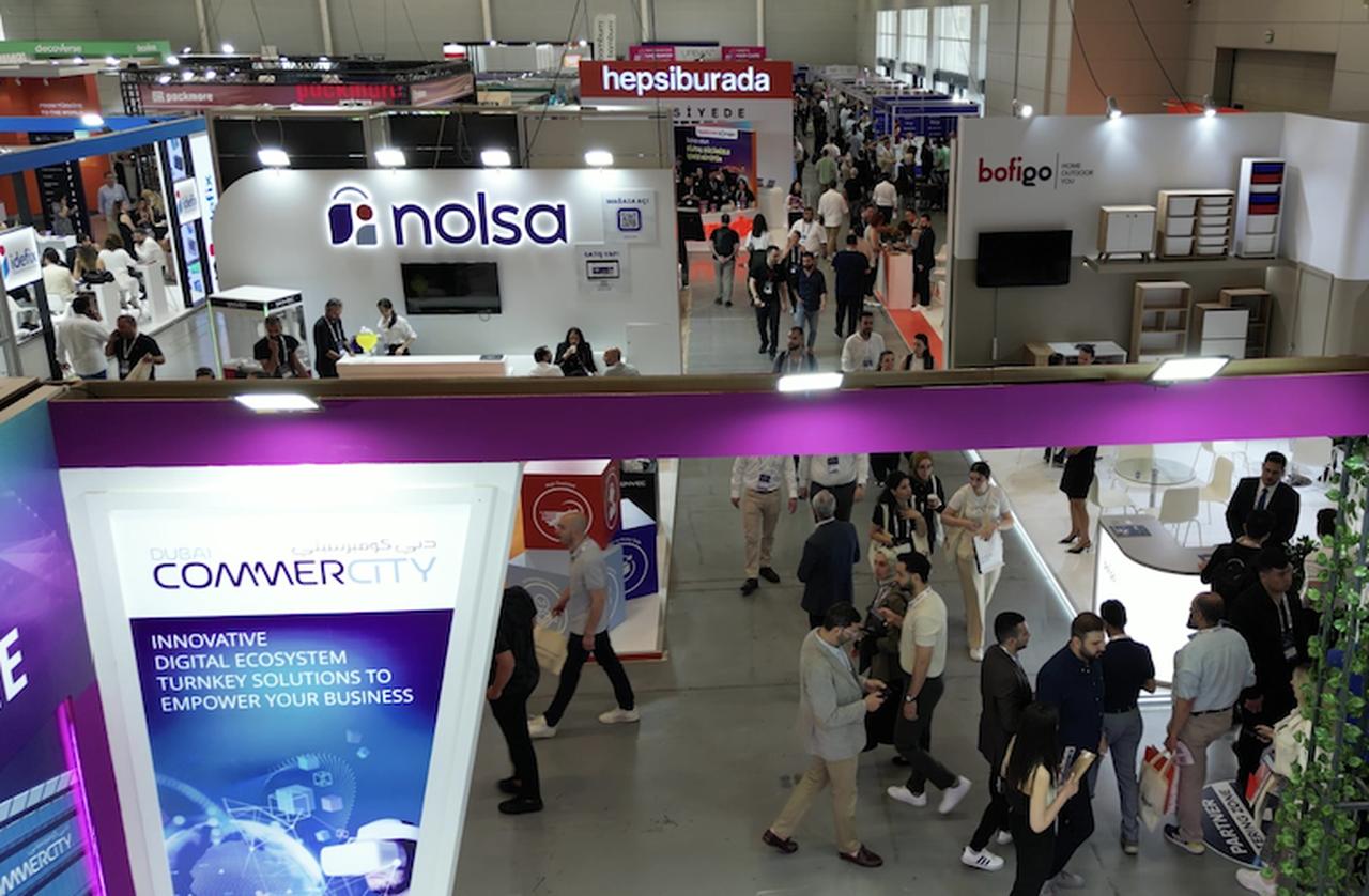 Visitors explore a bustling exhibition floor at WORLDEF ISTANBUL 2025 in Istanbul, Türkiye on May 22, 2025. (Photo via worldef.com)