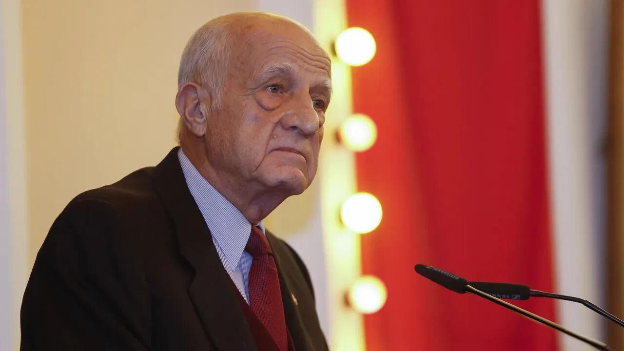 Prominent Turkish businessman Inan Kirac reportedly abducted from Istanbul hospital