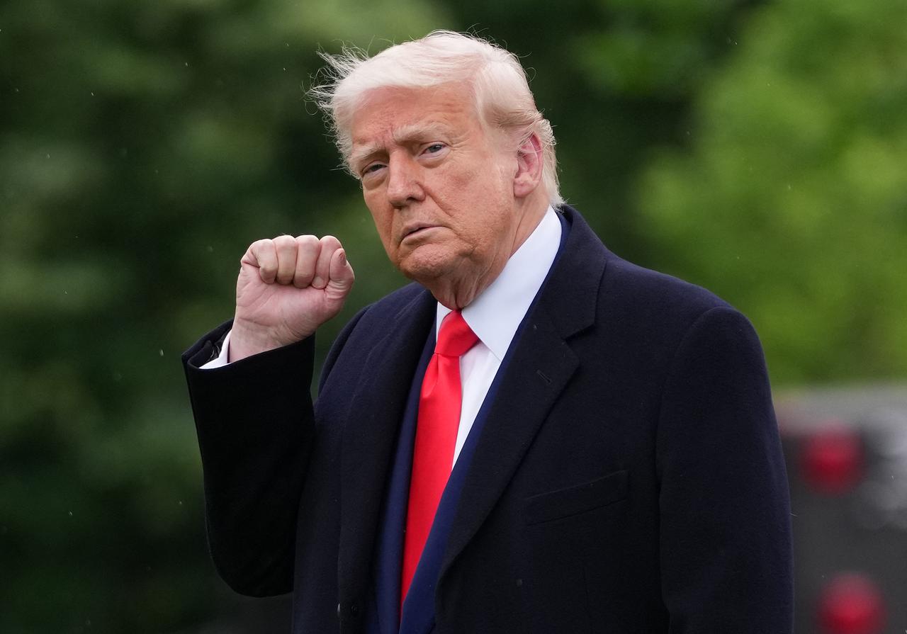 Trump proposes 50% tariffs on EU, threatens Apple with 25% import tax