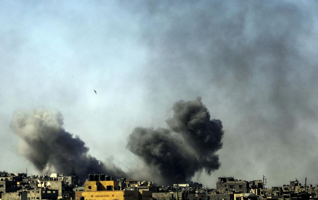 Smoke rises after an Israeli attack on Jabalia Refugee Camp on Gaza City, Gaza on May 24, 2025. (AA Photo)