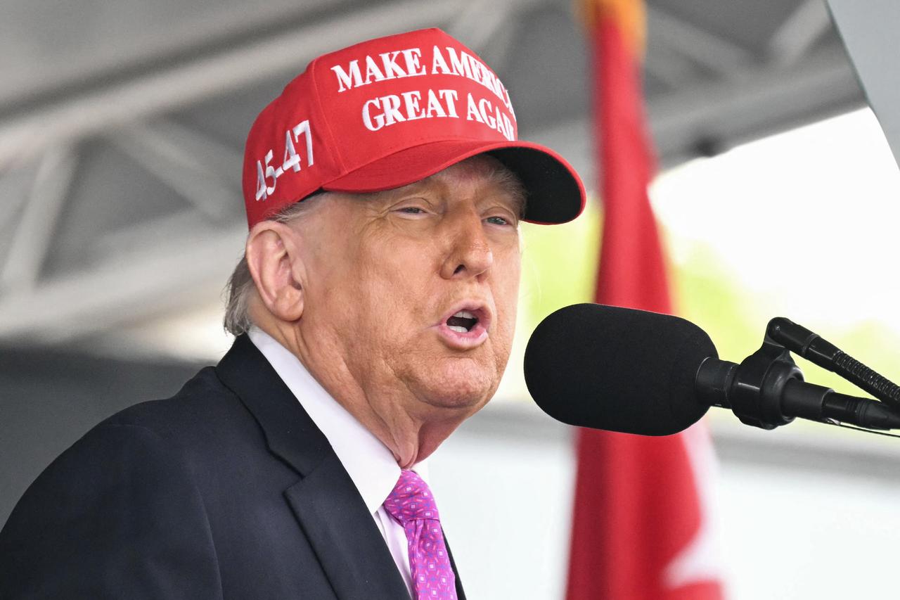US President Donald Trump delivers the commencement address at the 2025 US Military Academy Graduation Ceremony at West Point, New York, on May 24, 2025. (Photo by SAUL LOEB / AFP)
