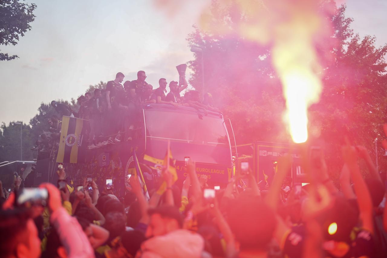 Fenerbahce Beko team touring streets and greeting fans with their trophy after Fenerbahce Beko wins 2nd Turkish Airlines Euroleague title in Istanbul, Türkiye on May 27, 2025: (AA Photo)