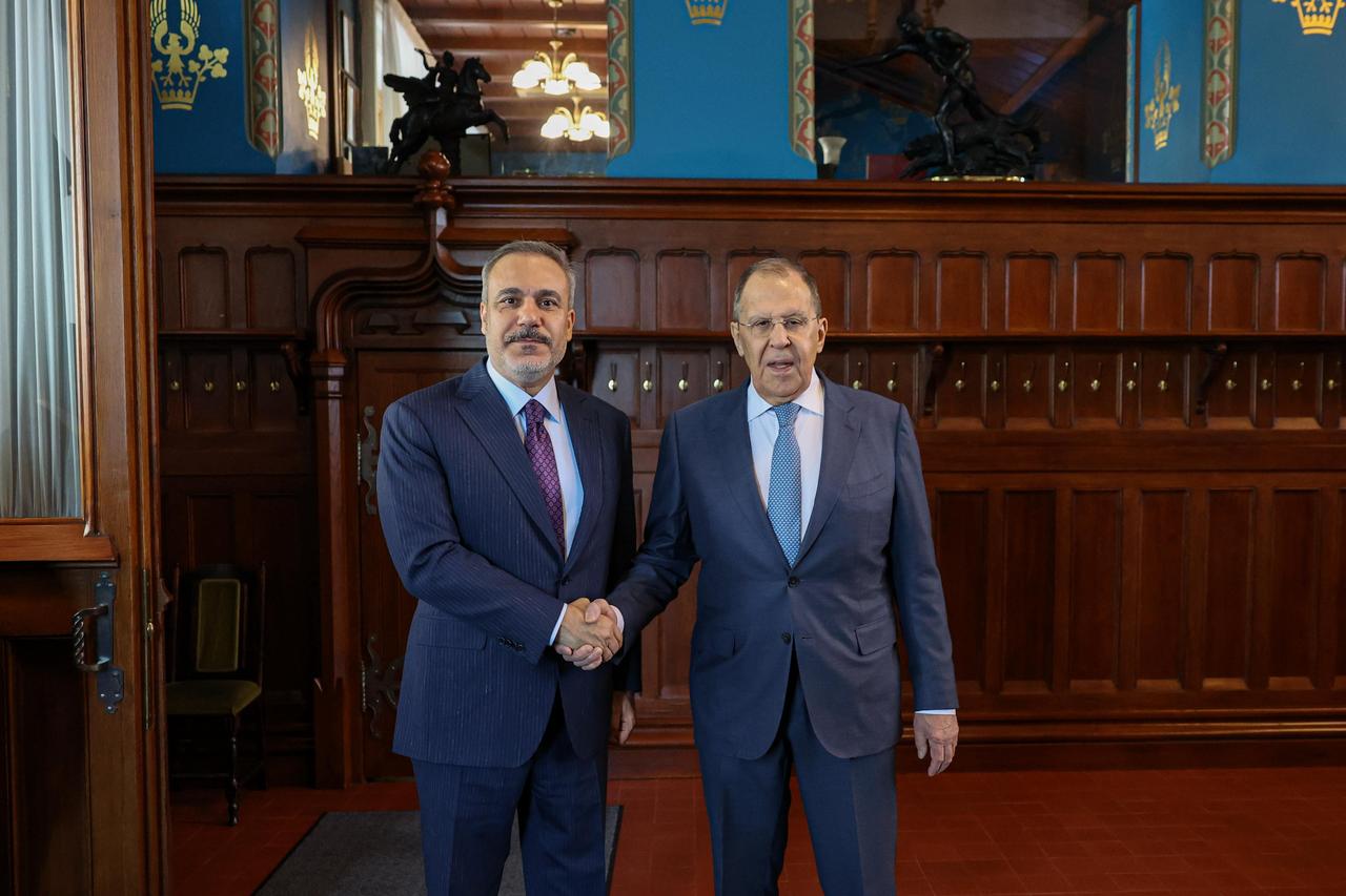 Foreign Minister Hakan Fidan (L) meets with his Russian counterpart Sergey Lavrov (R) in Moscow, Russia on May 27, 2025. (AA Photo)