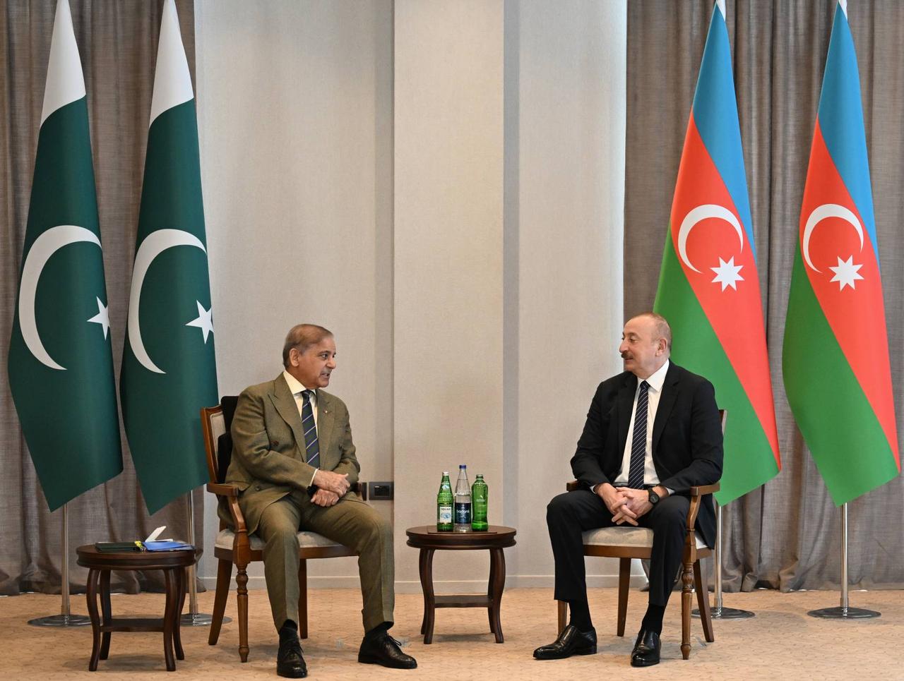 LACHIN, AZERBAIJAN - MAY 27: (----EDITORIAL USE ONLY - MANDATORY CREDIT - AZERBAIJANI PRESIDENCY / HANDOUT - NO MARKETING NO ADVERTISING CAMPAIGNS - DISTRIBUTED AS A SERVICE TO CLIENTS----) Azerbaijani President Ilham Aliyev (R) meets with Pakistani Prime Minister Muhammad Shehbaz Sharif (L) in the city of Lachin, Azerbaijan on May 27, 2025. ( Azerbaijani Presidency/Handout - Anadolu Agency )