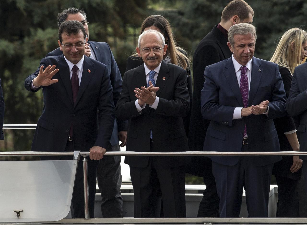 An internal dispute arises in Türkiyes main opposition party CHP. (Photo: X/@herkesicinCHP)