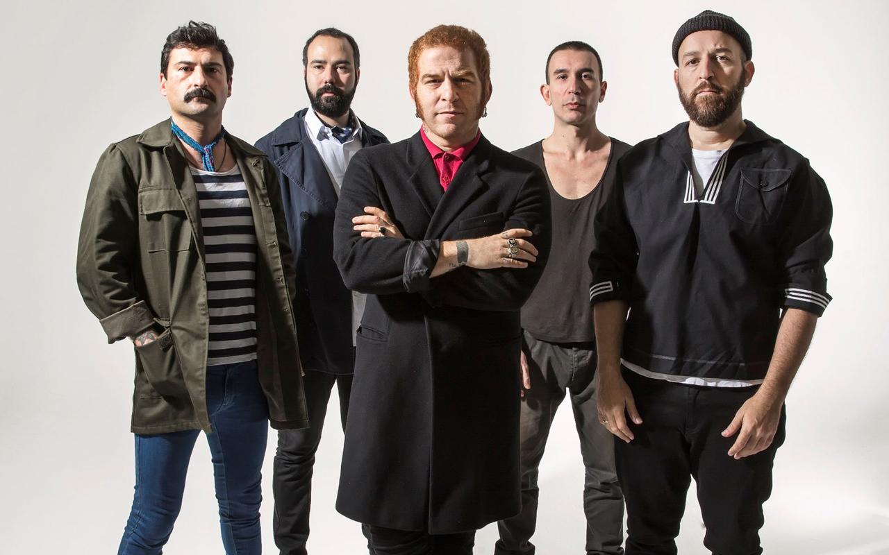 Photo shows Turkish rock band Athena members, accessed on May 28, 2025. Photo via Muzik Habercisi)