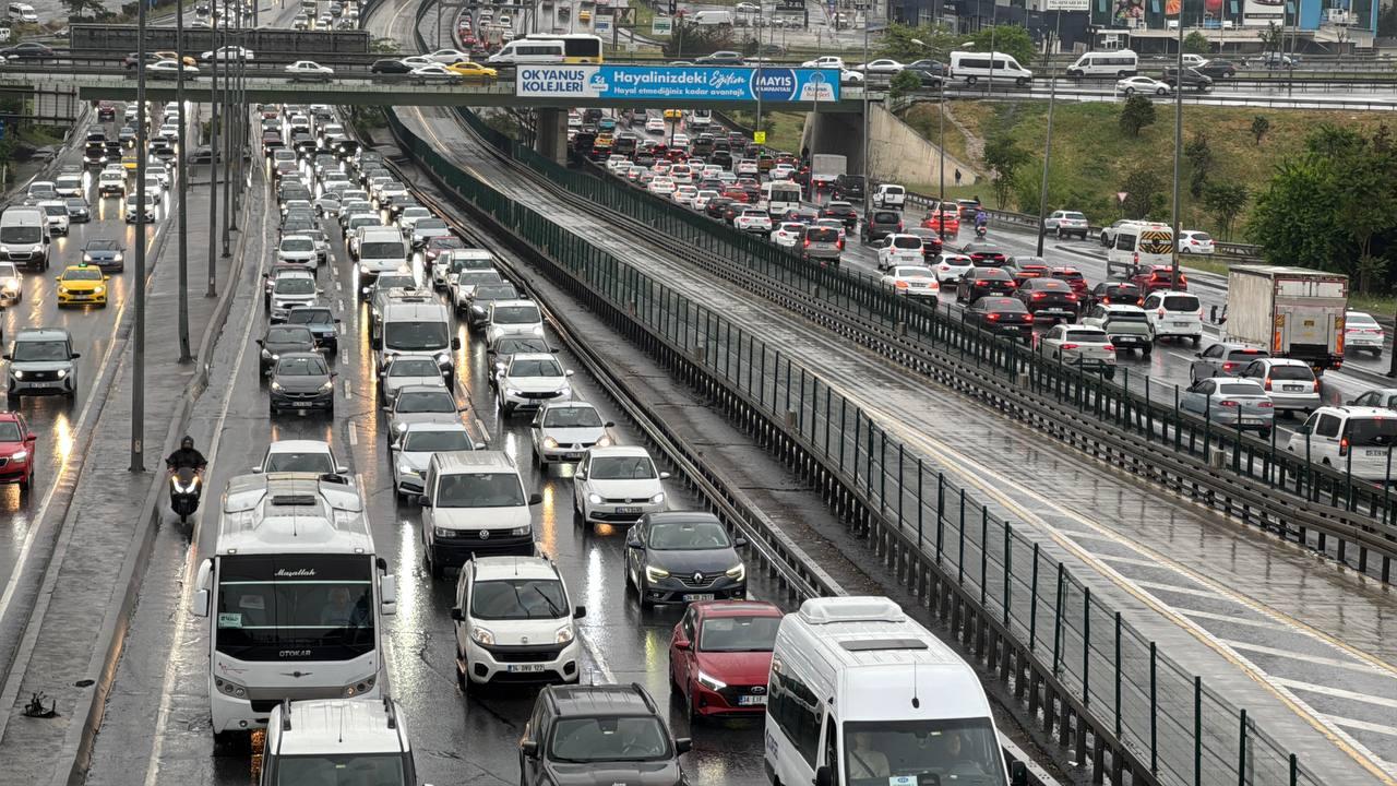 Traffic in Istanbul on May 26, 2025. (AA Photo)