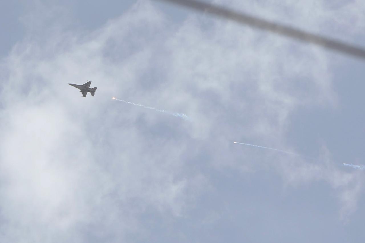 Israeli airstrikes target multiple locations in Syria, including Hama and Damascus